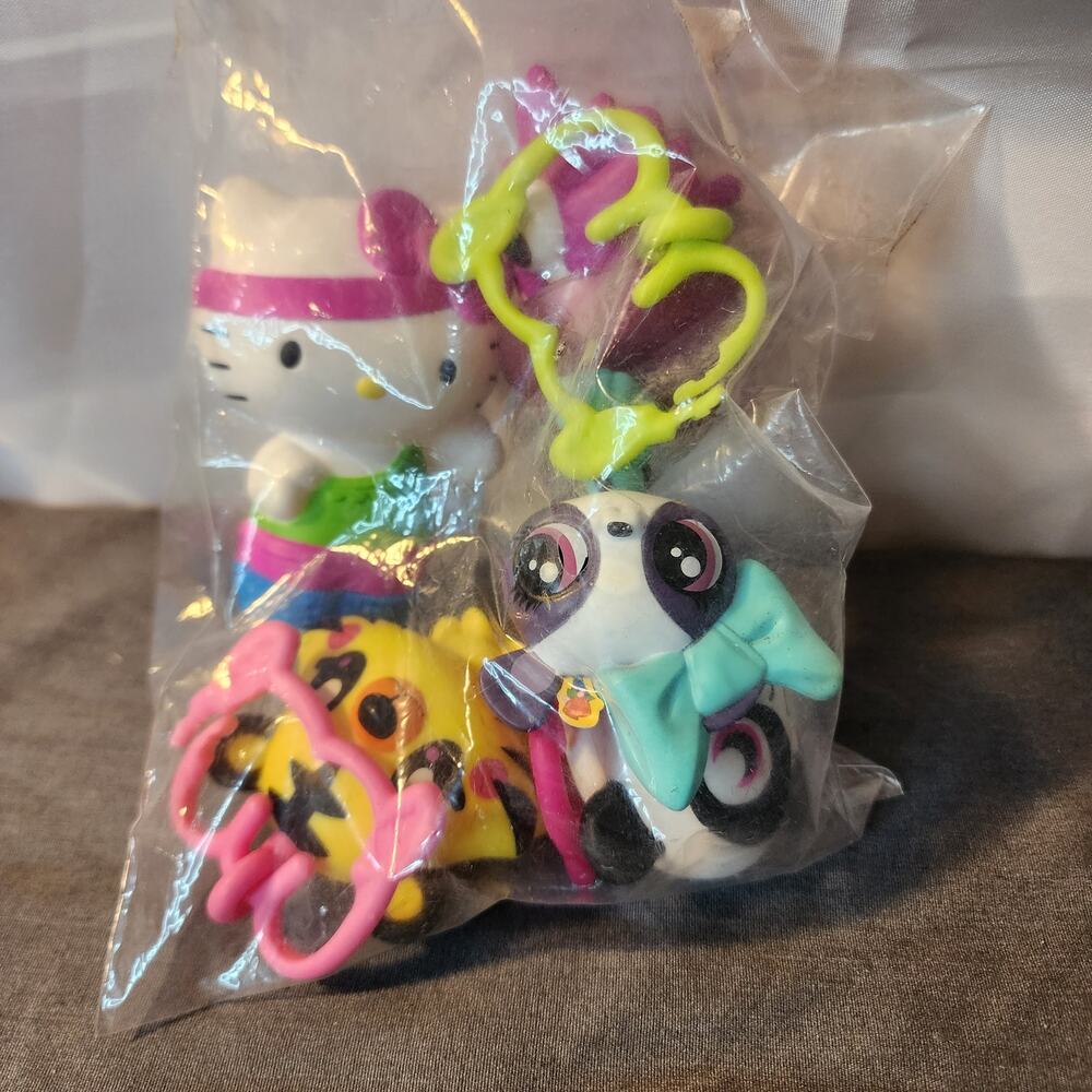 UNOPENED Lot of Hello Kitty and Friends Figurines